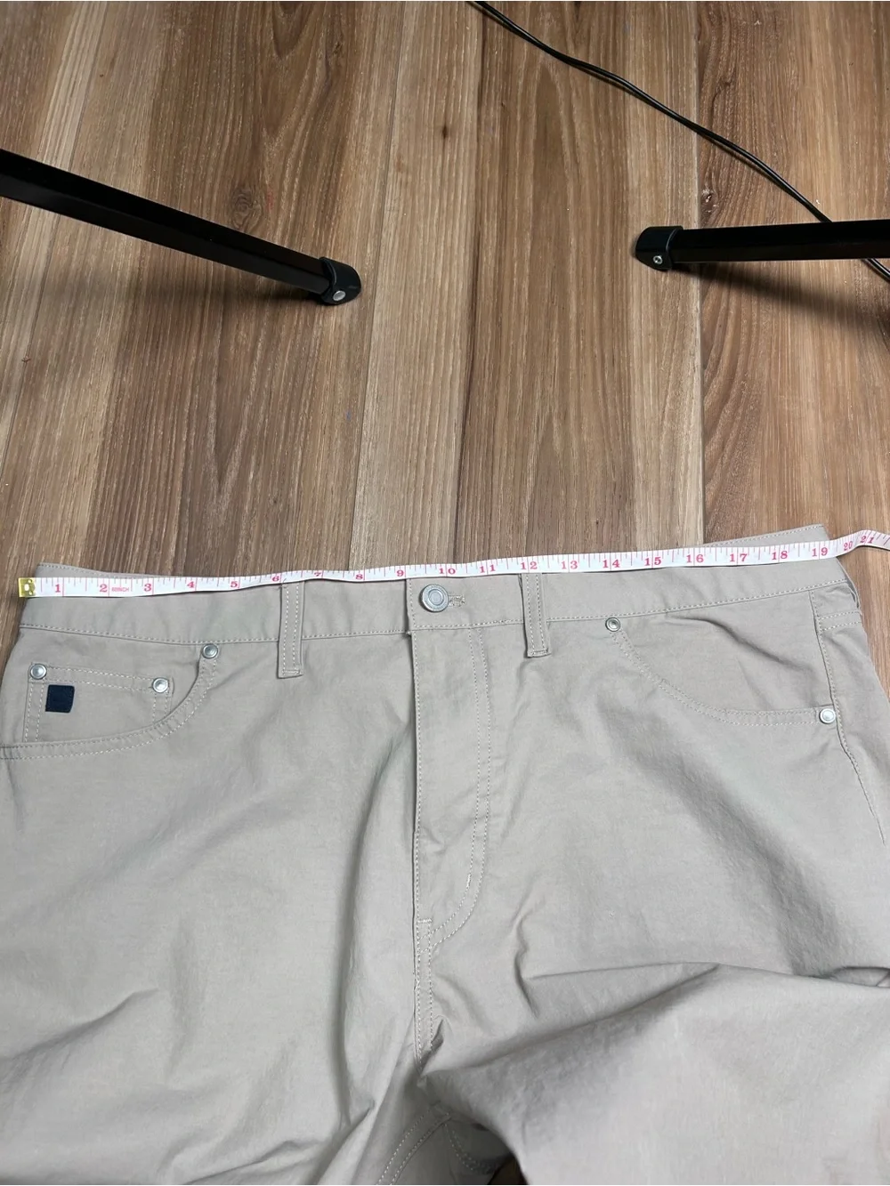 Vineyard Vines men’s performance on the go 5 pocket pants khaki size 38x32